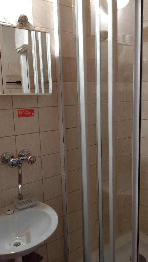 Penzión Encián Myto pod Dumbierom Exterior foto